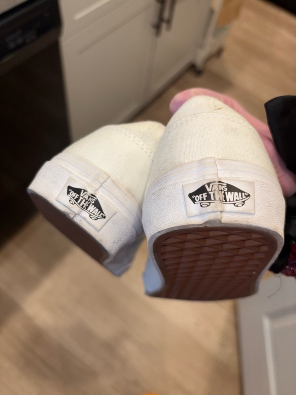 All white monochrome Slip-On vans - Picture 2 of 5
